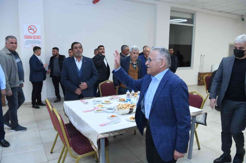 Başkan Büyükkılıç Yeşilhisarlılarla iftar yaptı
