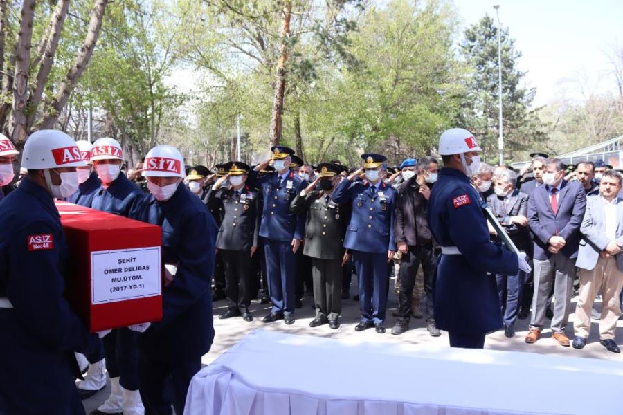 Pençe Kilit şehidi son yolculuğuna uğurlandı