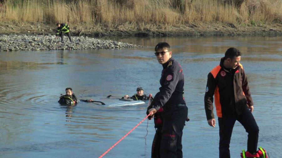 Kızılırmak karı kocaya mezar oldu