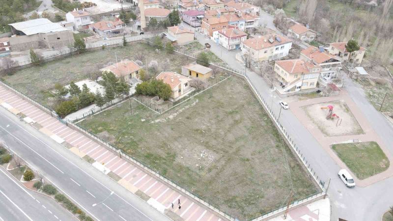 Develi’nin en büyük parkı “Sağlık Park” için çalışmalar başlıyor
