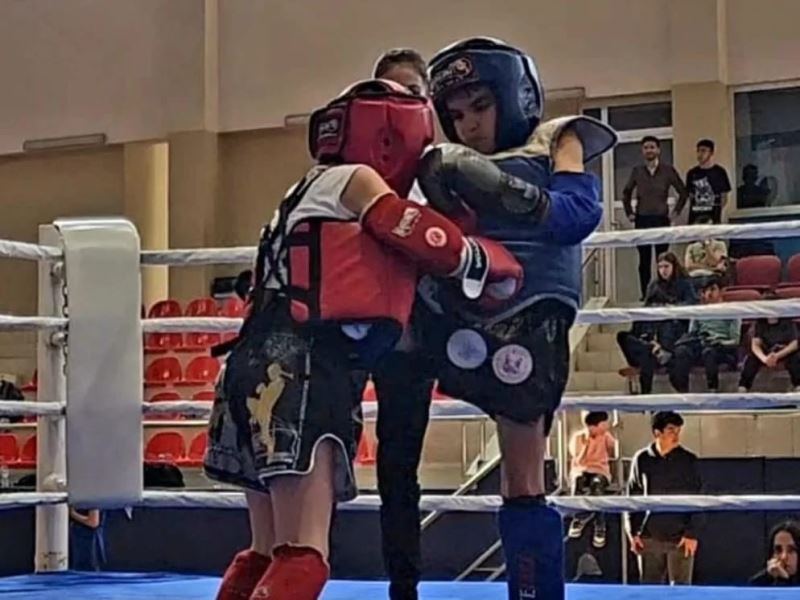 Atatürk ve Türk Gençliği Muaythai Şampiyonası Kayseri’de yapıldı
