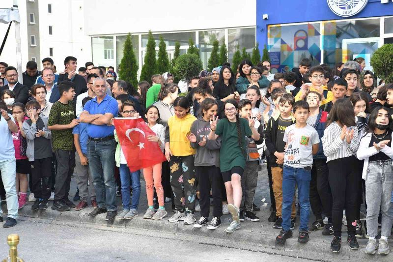 Büyükşehir’in Mevlana Kütüphanesi’nden 50 günde 50 bin kişi yararlandı
