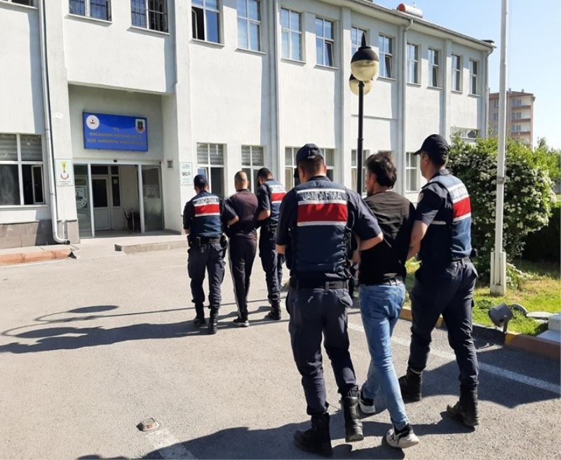 Terör örgütü PKK içerisinde faaliyette bulunan 2 kişi Kayseri’de yakalandı
