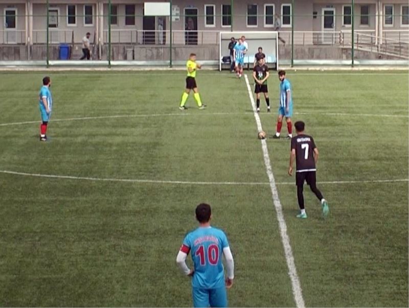 Kayseri 1.Amatör Küme F Grubu: Kayseri Göktürkspor: 1 - Akkışla Gençlikspor: 3
