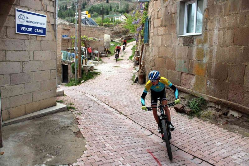 Uluslararası Koramaz Vadisi MTB Cup başladı
