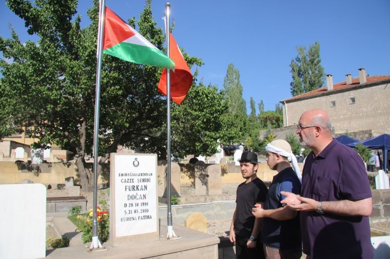 Mavi Marmara Şehidi Furkan Doğan dualarla anıldı
