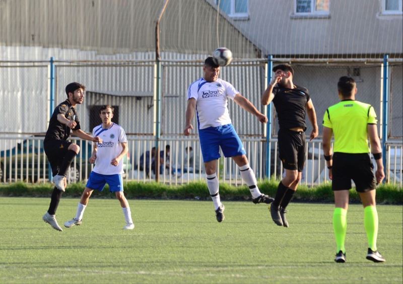 Kayseri 1.Amatör Küme B Grubu: Kocasinan Gençlikspor: 3 - Yeşilspor: 1
