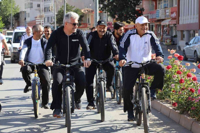 Yahyalı’da sağlıklı yaşam için pedal çevirdiler
