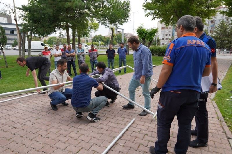 Melikgazi Belediye personeline AFAD’dan uygulamalı eğitim
