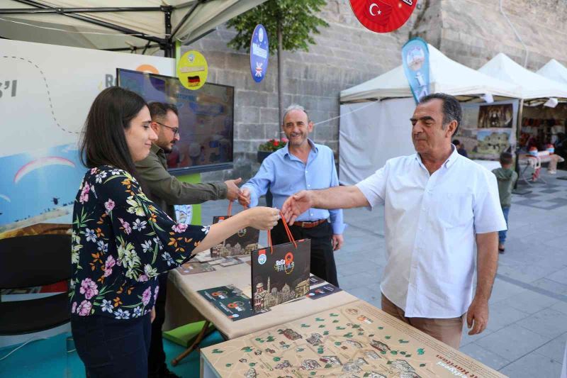 Avrupalı Türkler’e Talas karşılaması
