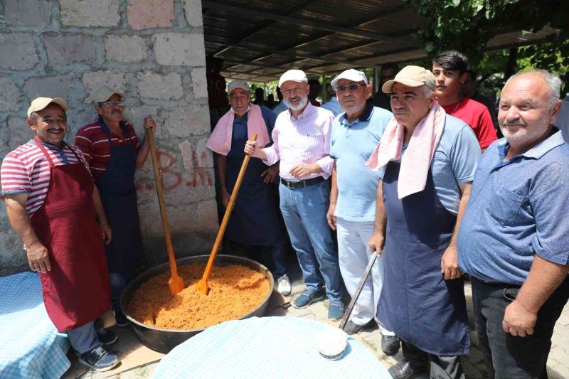 Pilav şenliğine vatandaşlardan yoğun ilgi
