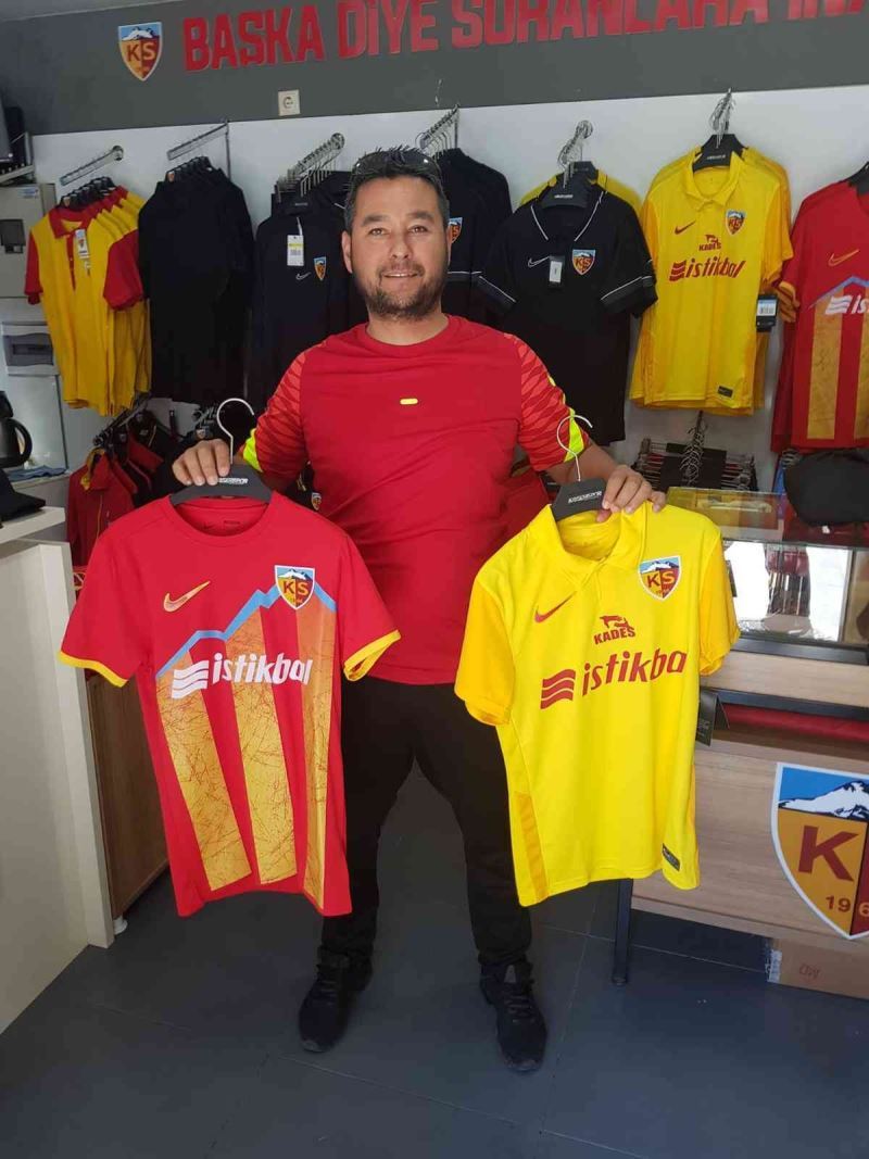 Kayserispor formaları satışa çıktı
