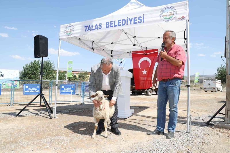 Talas’ın tarım ve hayvancılığa desteği sürüyor
