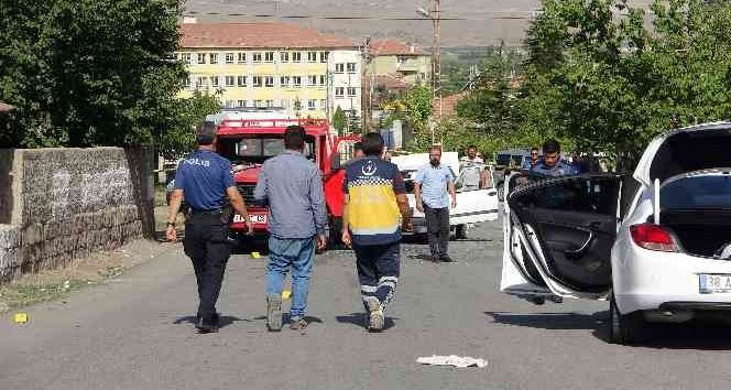 Kayseri’de husumetli iki grup birbirine girdi: 1’i silahla, 4 yaralı