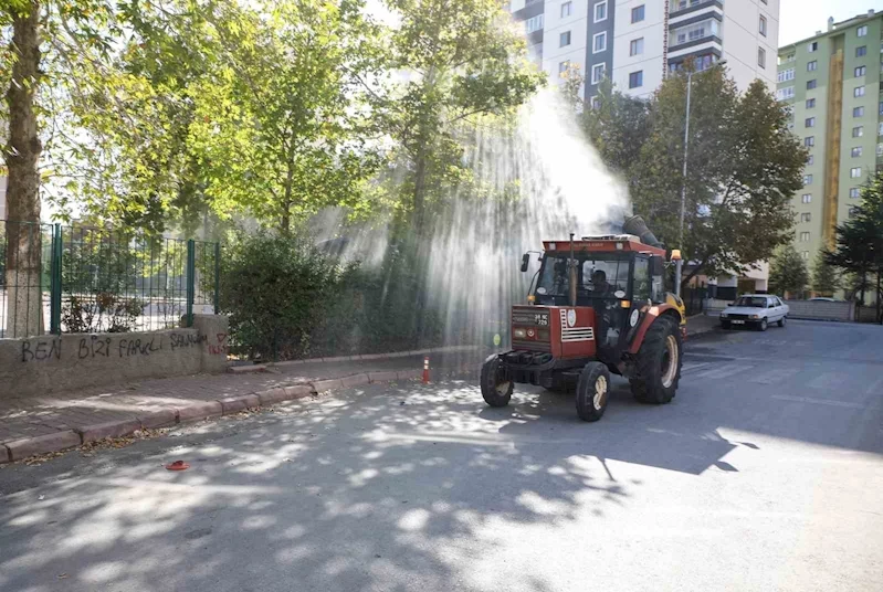 Talas’ta okul çevrelerinde haşerat ilaçlaması
