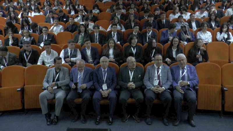 Tekden Fen ve Anadolu Lisesi’nde ‘MUNEX’23’ konferansı
