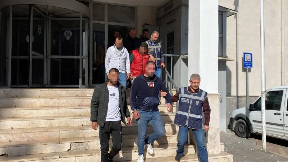 Kayseri’de 31 ekiple eş zamanlı aranan şahıs operasyonu: 14 kişi yakalandı