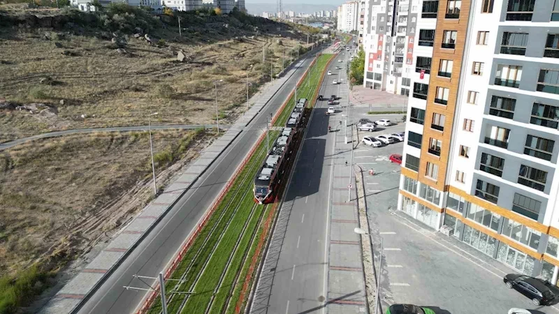 Talas Mevlana ve Cumhuriyet Meydanı tramvay hattında günlük 15 bin yolcuya hizmet veriliyor
