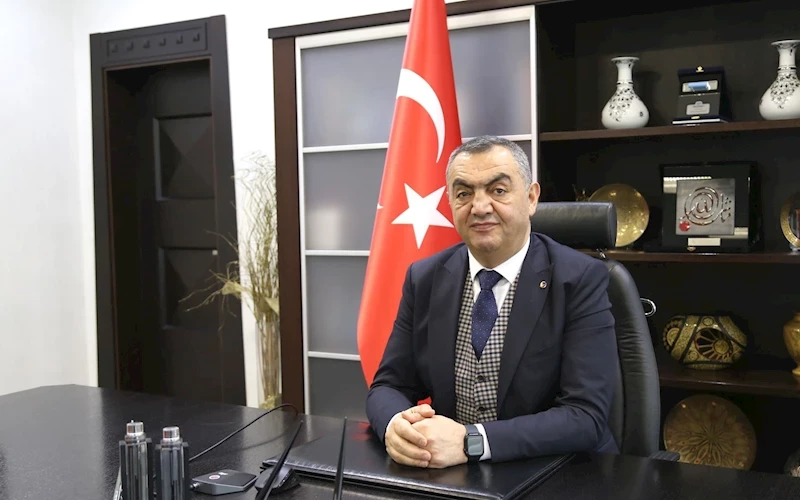 Başkan Büyüksimitci: “Geleceğin mimarı öğretmenlerimize minnet borçluyuz”
