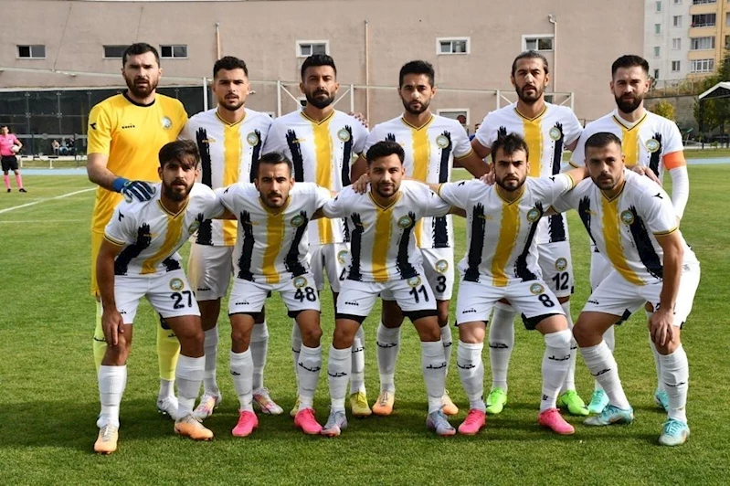 Talasgücü Belediyespor, Artvin deplasmanında
