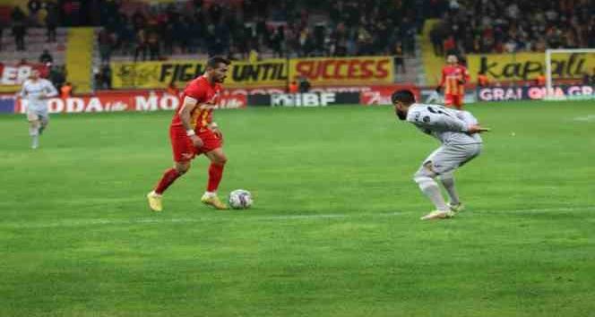 Spor Toto Süper Lig: Kayserispor: 1 - Medipol Başakşehir: 0 (Maç sonucu)