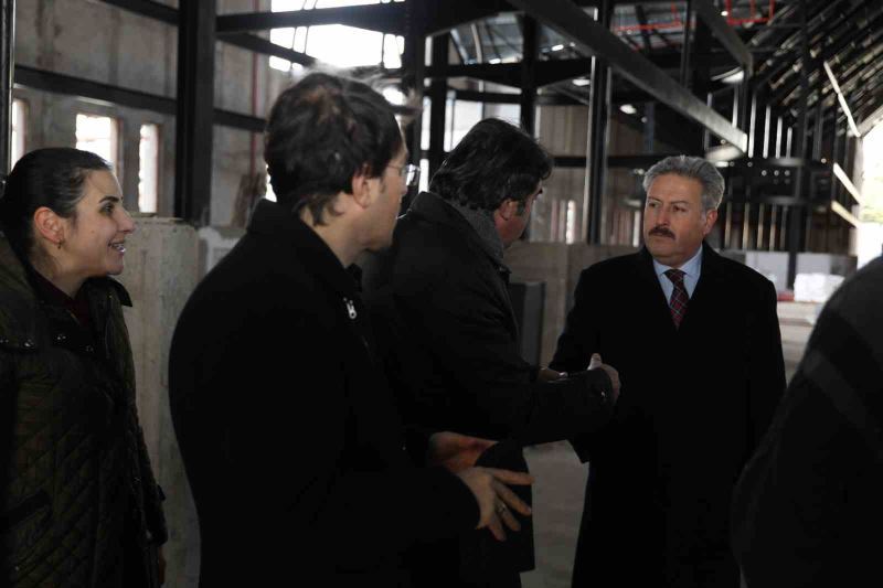 Melikgazi’ye değer katacak Çarşı Melikgazi hızla tamamlanıyor
