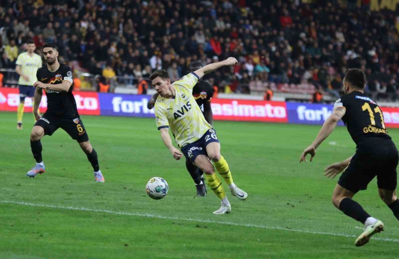 Spor Toto Süper Lig: Kayserispor: 1 - Fenerbahçe: 2 (Maç sonucu)
