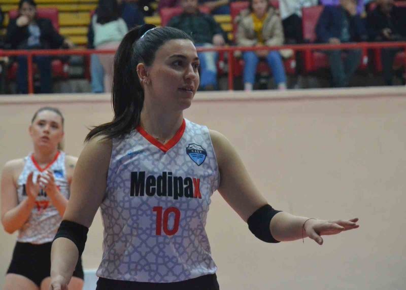 Beril Tozlu, Bilecik Belediyespor’da
