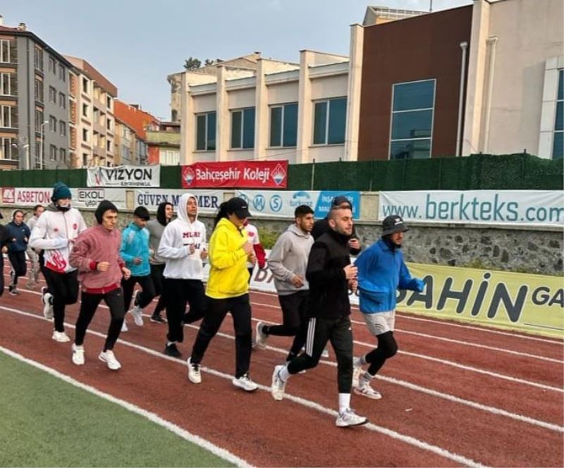 Kayserili Muaythai sporcuları milli takım kampında
