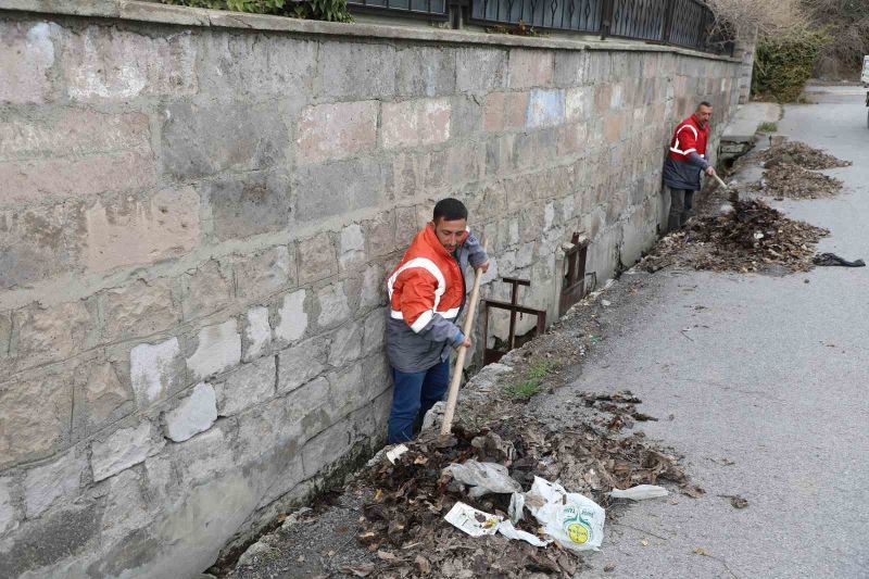 Talas’ın ‘can suyu’ kanalları yaza hazırlanıyor
