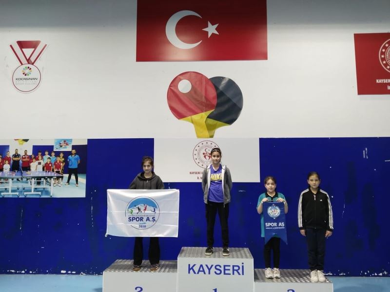 Spor A.Ş sporcularından 3 madalya birden
