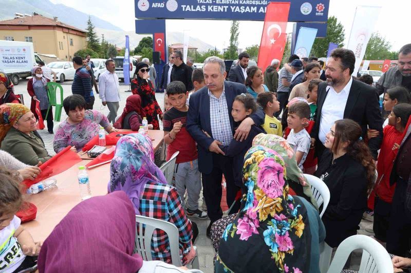 Talas’tan Elbistan’a dayanışma ziyareti
