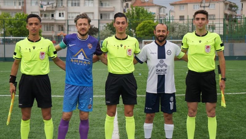 Kayseri 2. Amatör Küme: Yeni Esenspor: 3- Develi Belediyespor: 0
