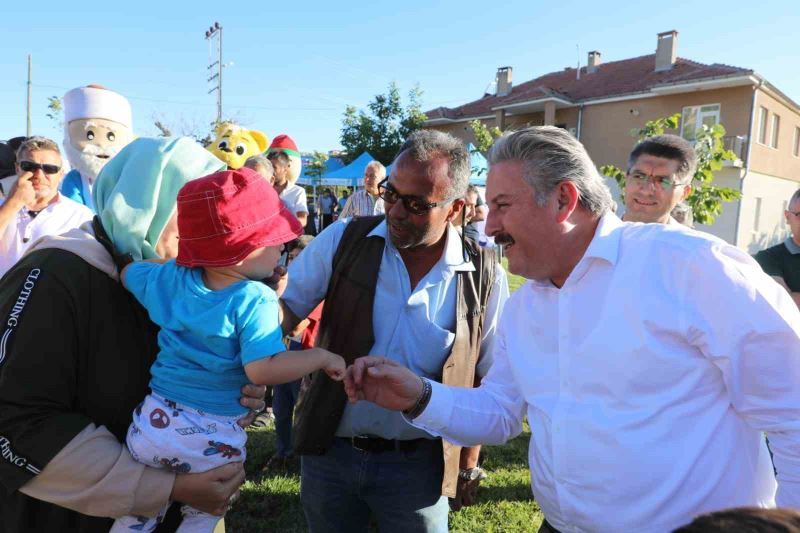 Güzelköy Sakinleri Mahalle Bulıuşması’nda Bir Araya Geldi
