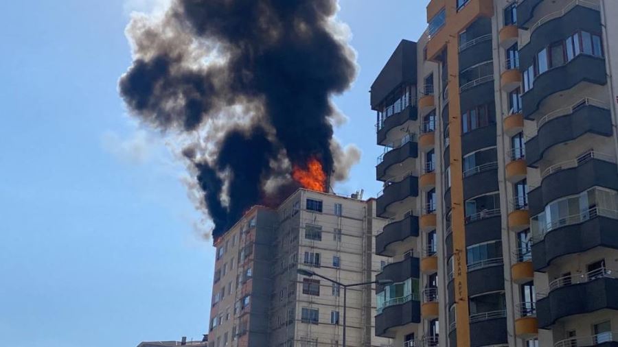 Kayseri’deki yangından acı haber: İşçinin cansız bedeni bulundu