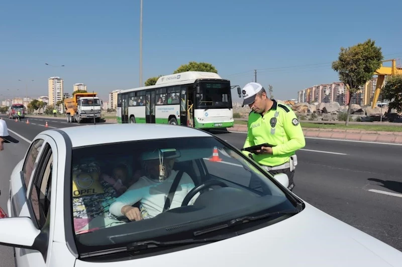 Kayseri’de aralık ayında bin 319 araç trafikten men edildi
