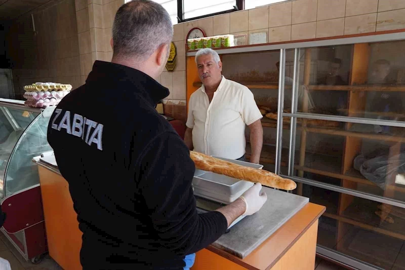 Zabıtadan ekmek fiyat tarifesi ve gramaj denetimi
