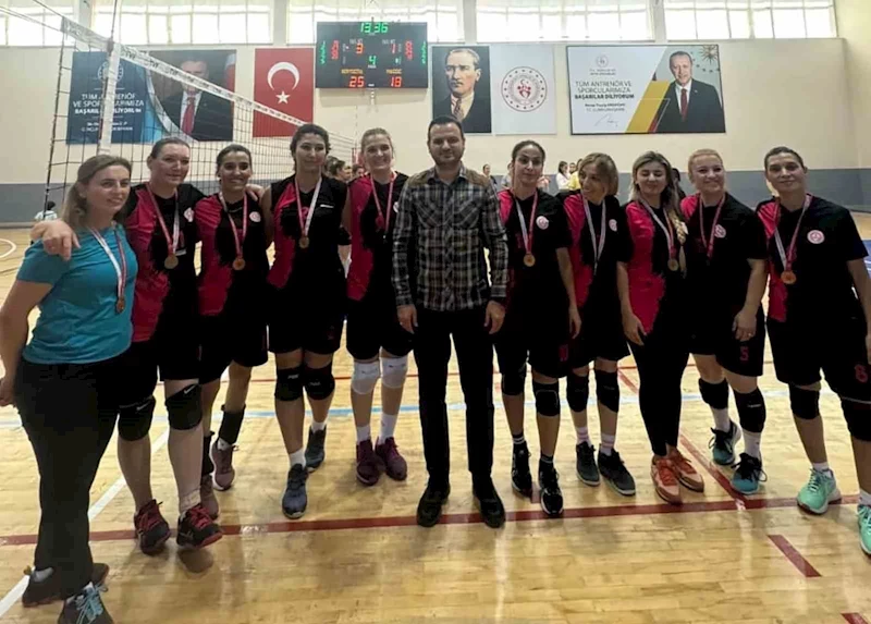 Kayseri Milli Eğitim Müdürlüğü Voleybol  takımları Türkiye Finalleri’ne katılacak
