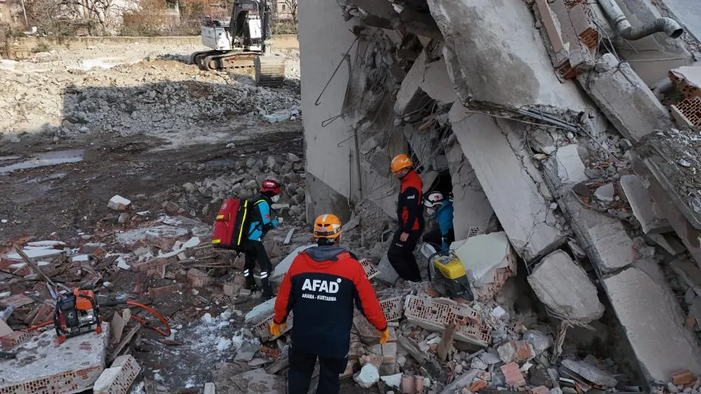 Kayseri’de gerçeğini aratmayan deprem tatbikatı