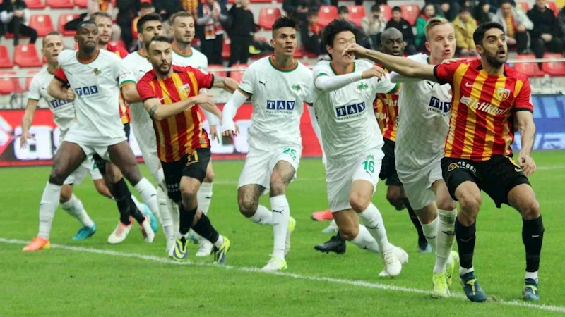 Kayserispor’un iç saha galibiyet hasreti sona erdi
