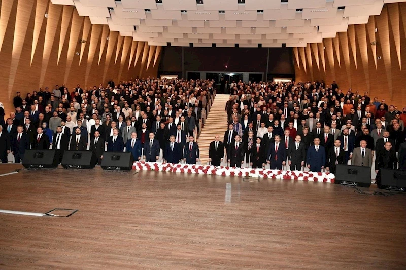 Bakan Mehmet Şimşek, Kayseri OSB’de sanayicilerle buluştu
