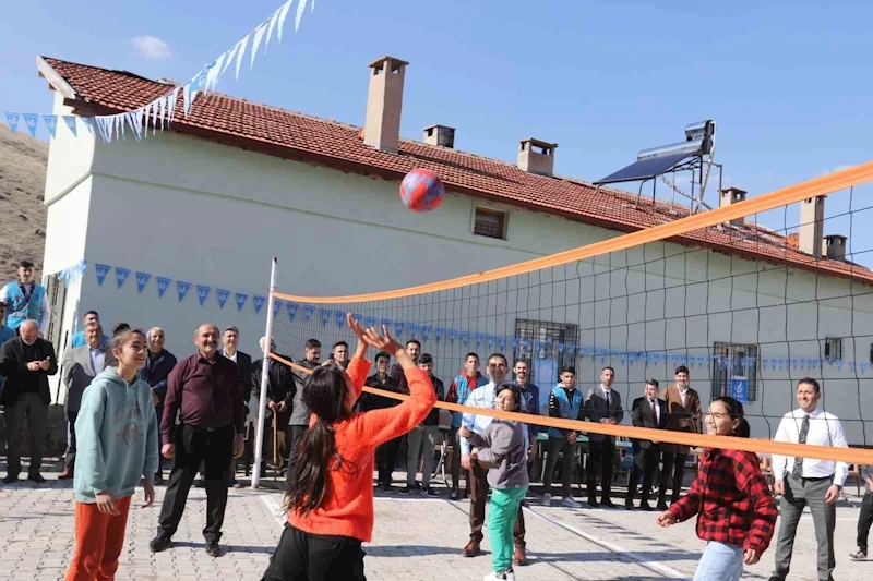 Ülkü Ocakları’ndan ’köyün Sultanları’ projesi
