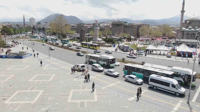 Kayseri’de 5 bin 560 kolluk personeli seçimde görev yapacak
