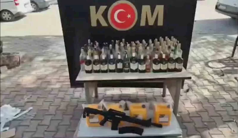 Alkol kaçakçılarını boş şişeler ele verdi
