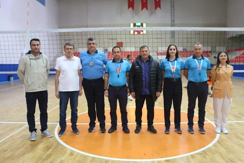 Erva Spor Kulübü Voleybol takımı yarı finalde
