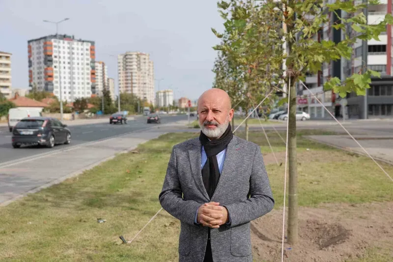 Başkan Çolakbayrakdar: Kocasinan’ı yeşille donatıyoruz