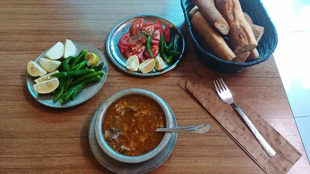 Soğuk günlerin vazgeçilmezi kelle paçaya ilgi arttı