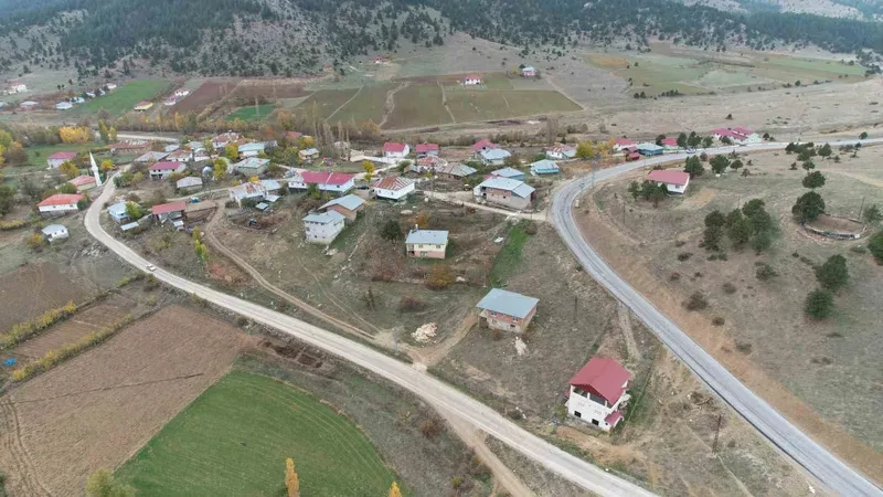 Başkan Büyükkılıç’tan Yahyalı’ya 51 milyon TL’lik ulaşım yatırımı
