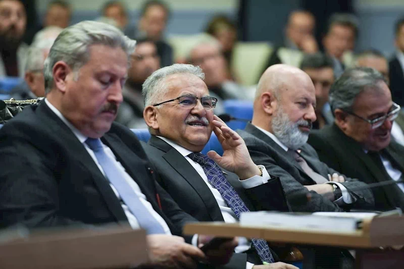 Büyükşehir Meclisi’nde 2024 yılı faaliyet raporu onaylandı
