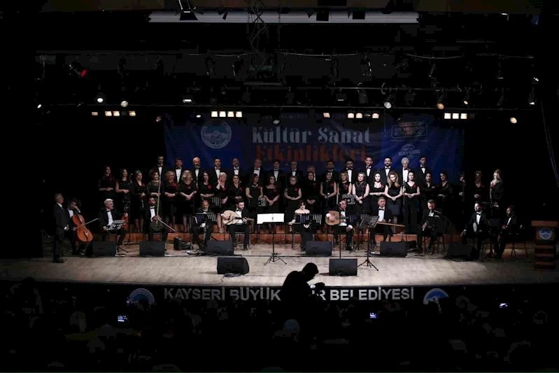 Kayseri’de Türk Sanat Müziği Rüzgarı
